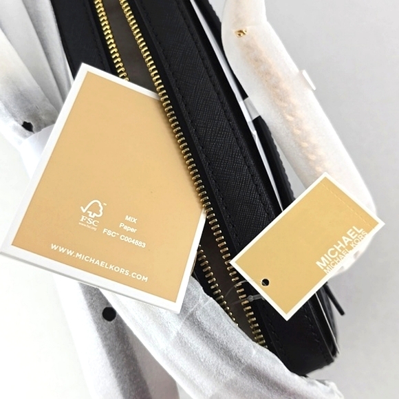 Michael Kors Jet Set Small Saffiano Leather Crossbody Bag Gold Tone Hardware - Picture 11 of 13